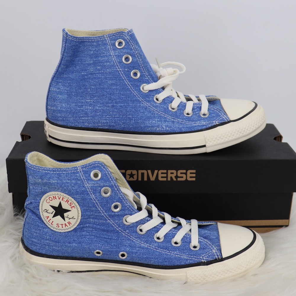 $145 Retail LIGHT SAPPHI CONVERSE - Picture 2 of 5